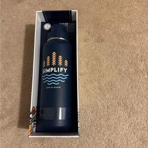 Life is good “Simplify” Navy Water Bottle